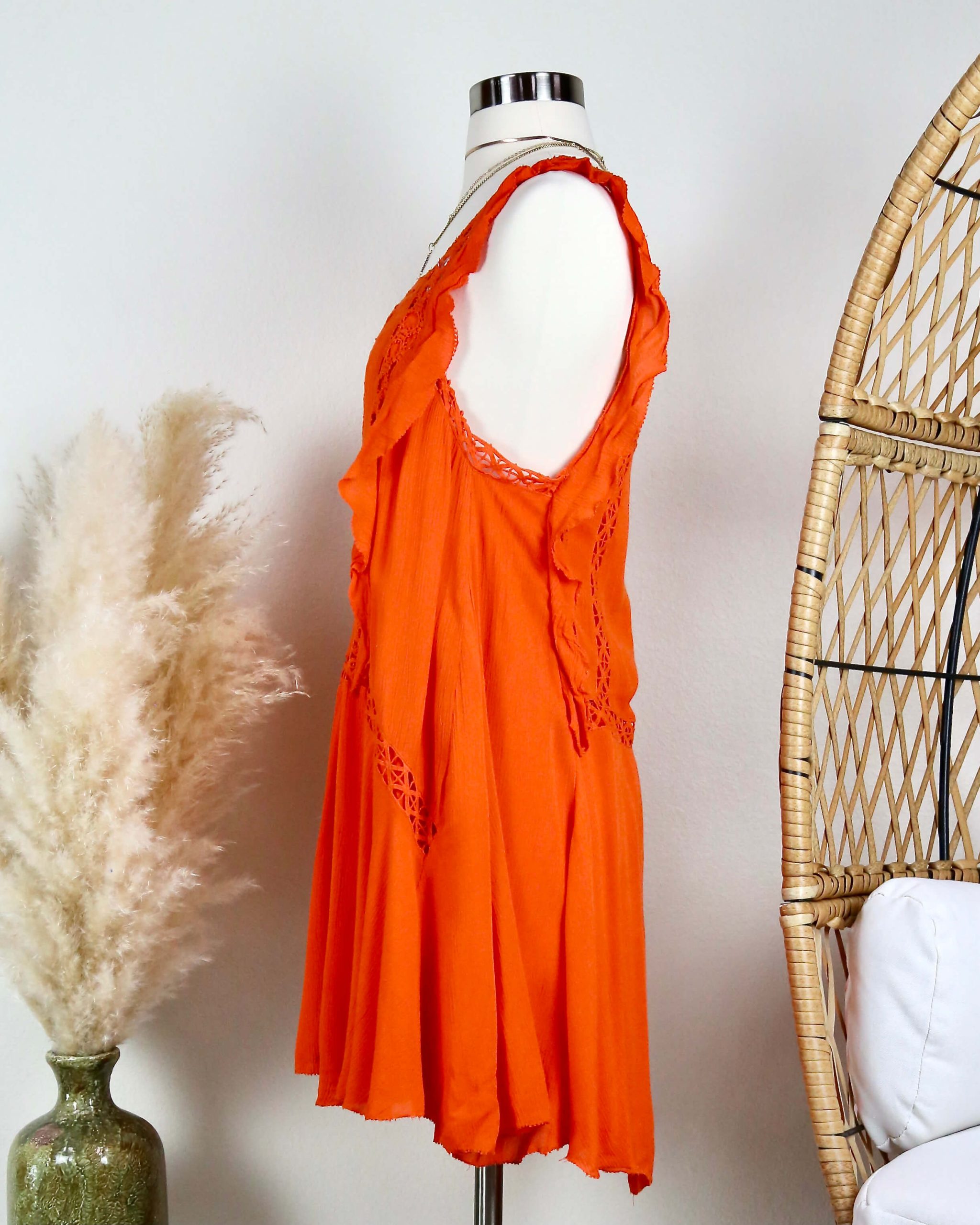 FreePeople-PriscillaDressinCORAL3_1ff90889-077d-434f-88fd-4880caf66ec7